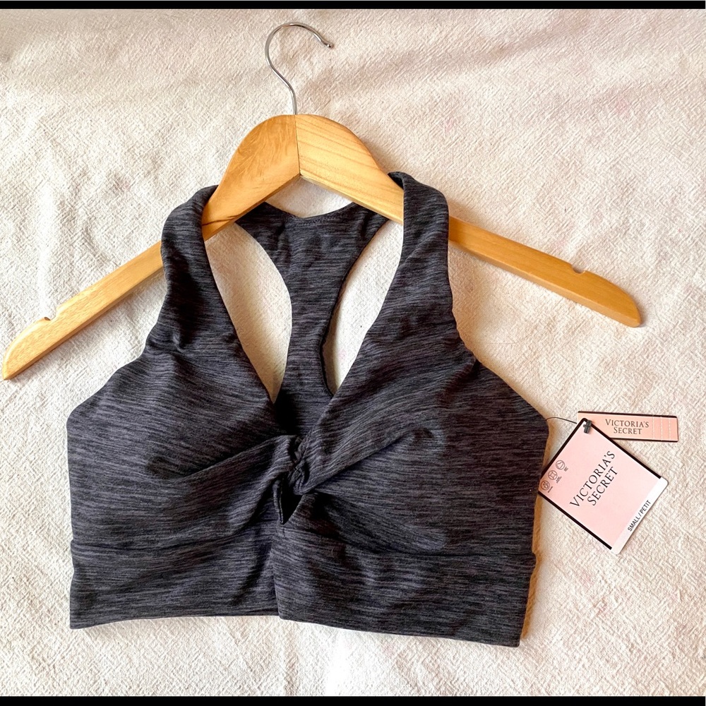 Victoria’s Secret Twist Front Sports Bra, Sm